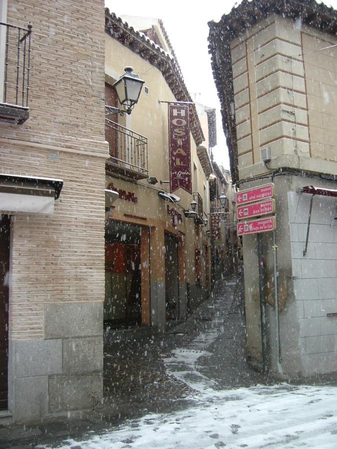 Hostal La Campana Toledo Exterior photo